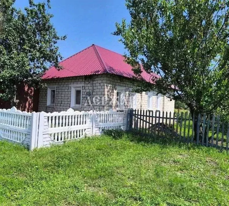 Дом в Белгородская область, Старооскольский городской округ, с. ... - Фото 2