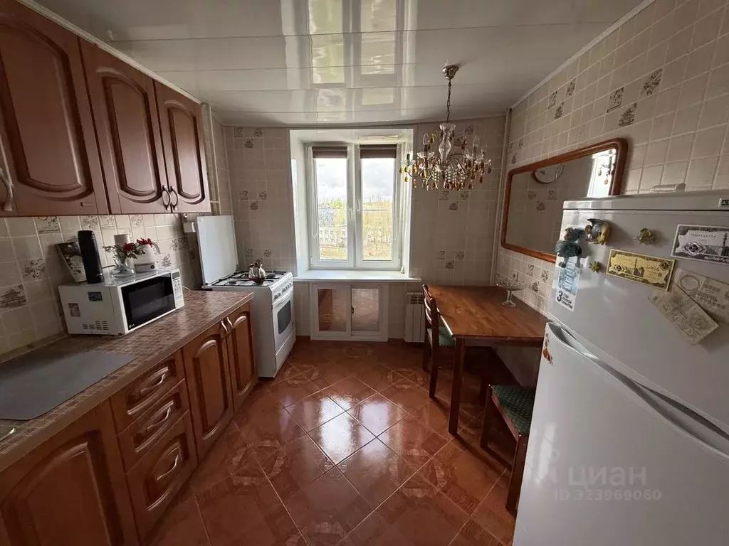 3-к кв. Волгоградская область, Камышин 5-й мкр, 49А (63.2 м) - Фото 2