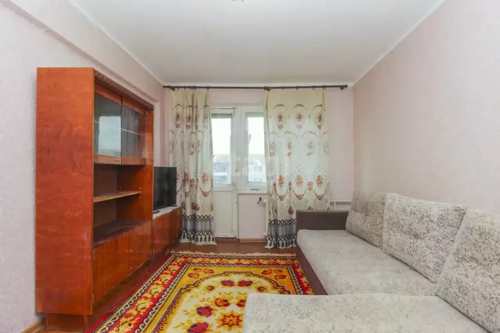2-к кв. Омская область, Омск Семиреченская ул., 134 (47.7 м) - Фото 0