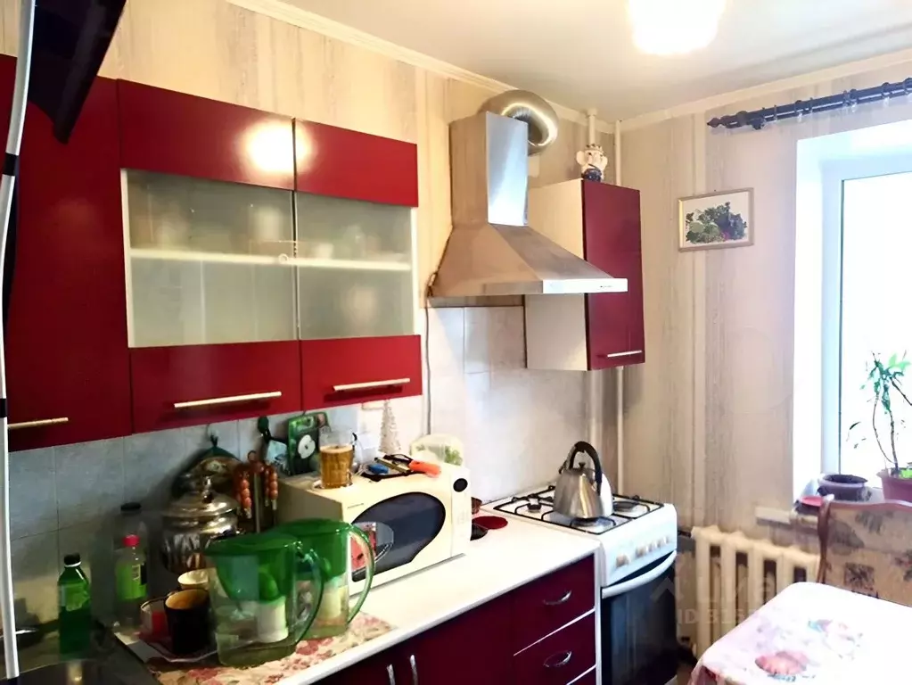 2-к кв. Саратовская область, Саратов ул. Усть-Курдюмская, 3 (49.0 м) - Фото 0