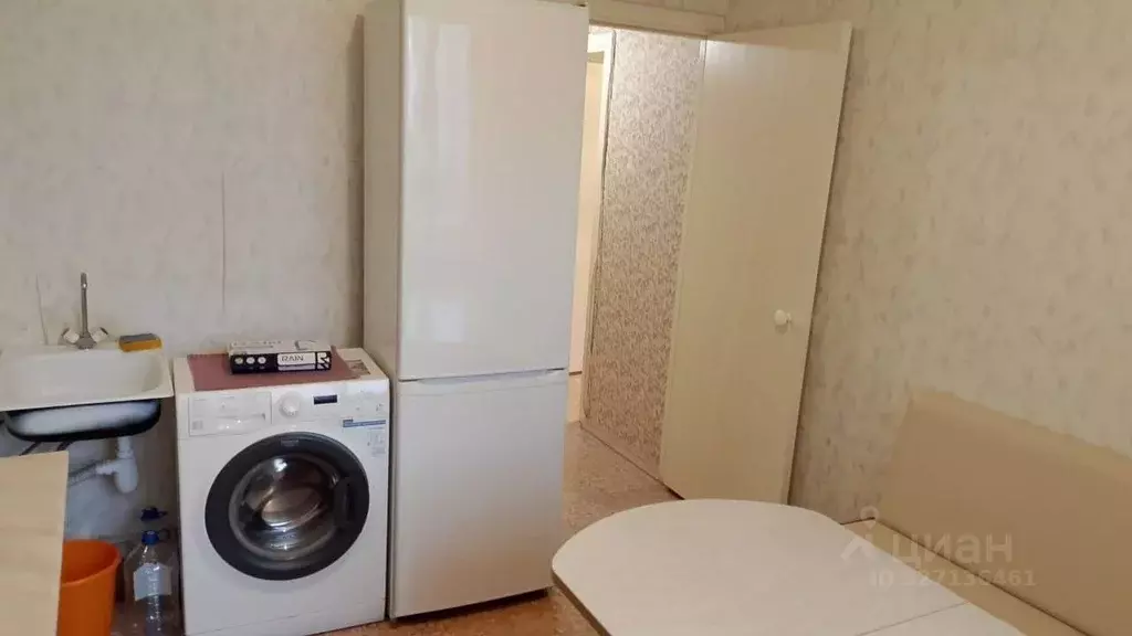 1-к кв. Башкортостан, Уфа ул. Миловская, 16 (37.0 м) - Фото 2