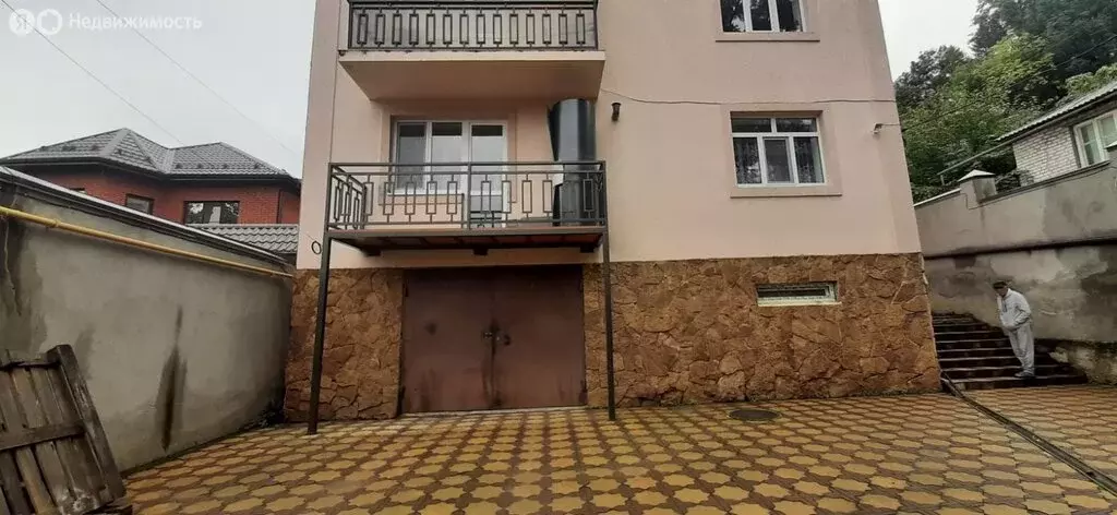 3-комнатная квартира: Кисловодск, Весёлая улица, 4Б (91.8 м) - Фото 1