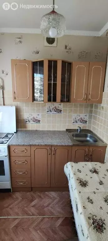 2-комнатная квартира: Омск, микрорайон Солнечный, улица Комкова, 3 ... - Фото 0