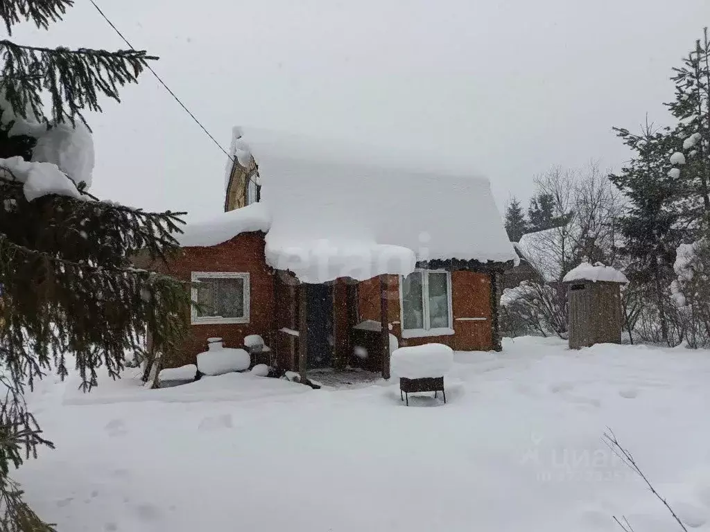 Дом в Ленинградская область, Волховский район, Кисельнинское с/пос, ... - Фото 1