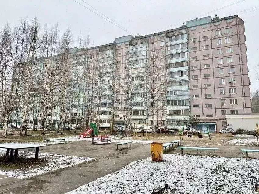 3-к кв. Вологодская область, Череповец Рыбинская ул., 34 (71.0 м) - Фото 0