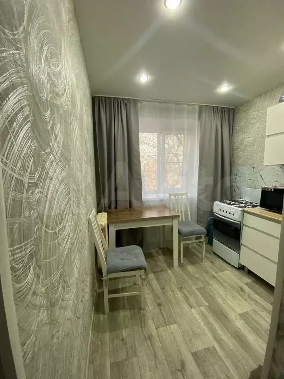1-к. квартира, 32 м, 3/3 эт. - Фото 1