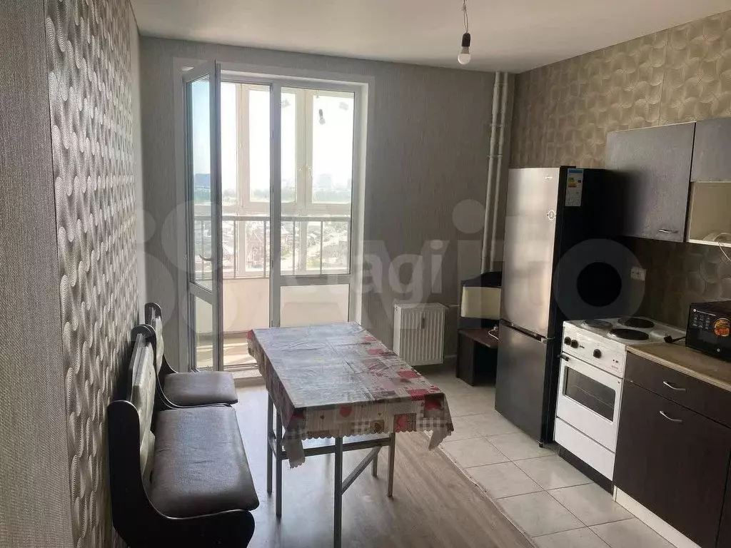 1-к. квартира, 40 м, 13/16 эт. - Фото 1