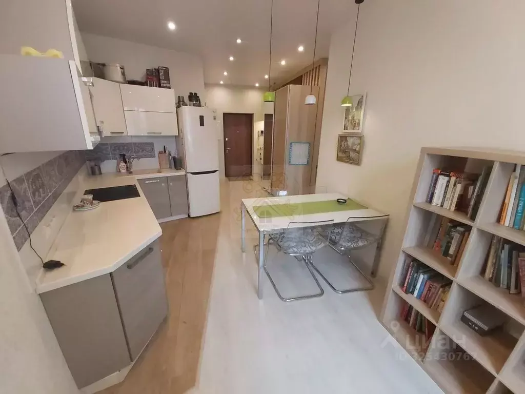 2-к кв. Московская область, Жуковский ул. Амет-хан Султана, 15к3 (45.0 ... - Фото 1