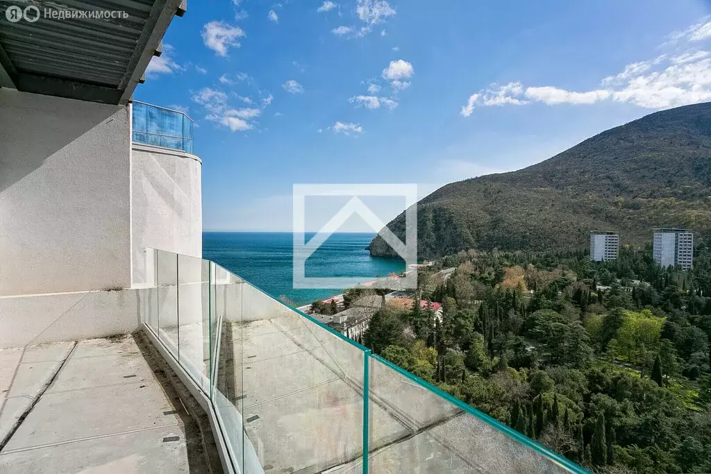 Квартира-студия: Партенит, Прибрежная улица, 7 (56 м) - Фото 1