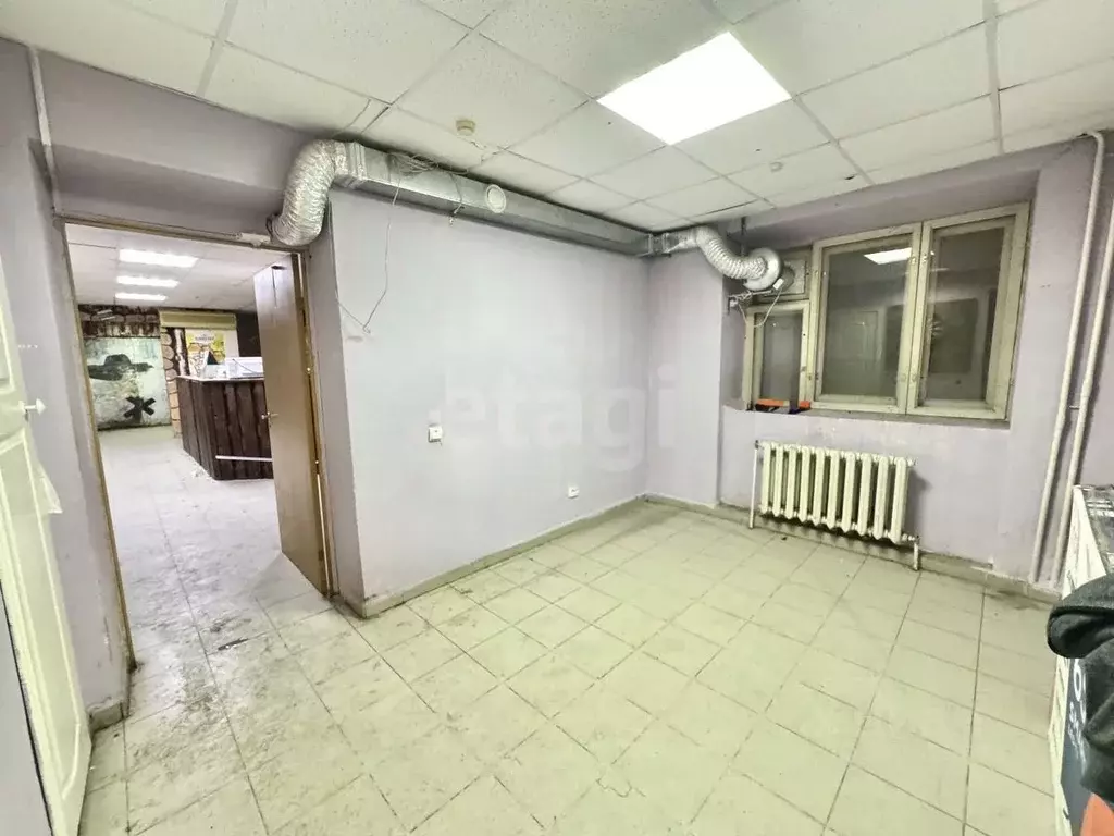 Торговая площадь в Тюменская область, Тюмень Тарманы мкр, ул. Блюхера, ... - Фото 1