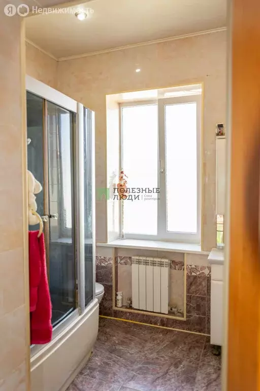 Дом в Евпатория, проезд Серова, 11 (171.4 м) - Фото 1