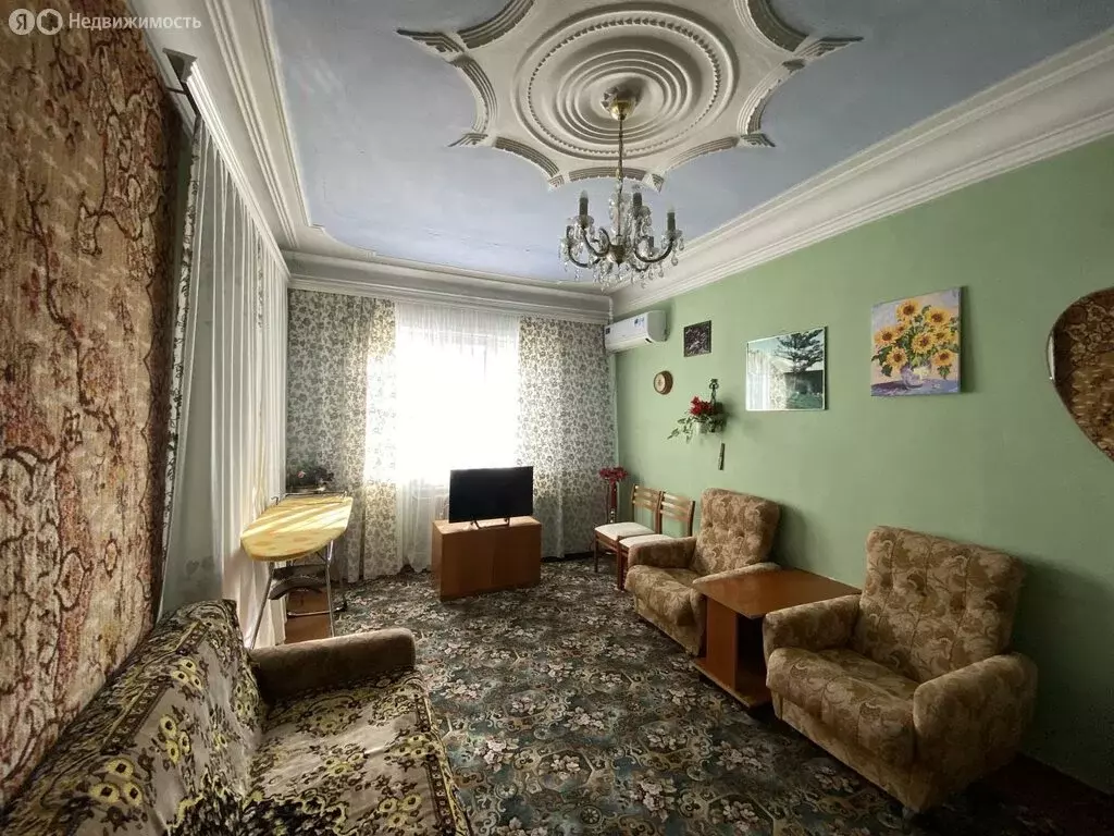 Дом в Лабинск, Красная улица, 64 (190 м) - Фото 1