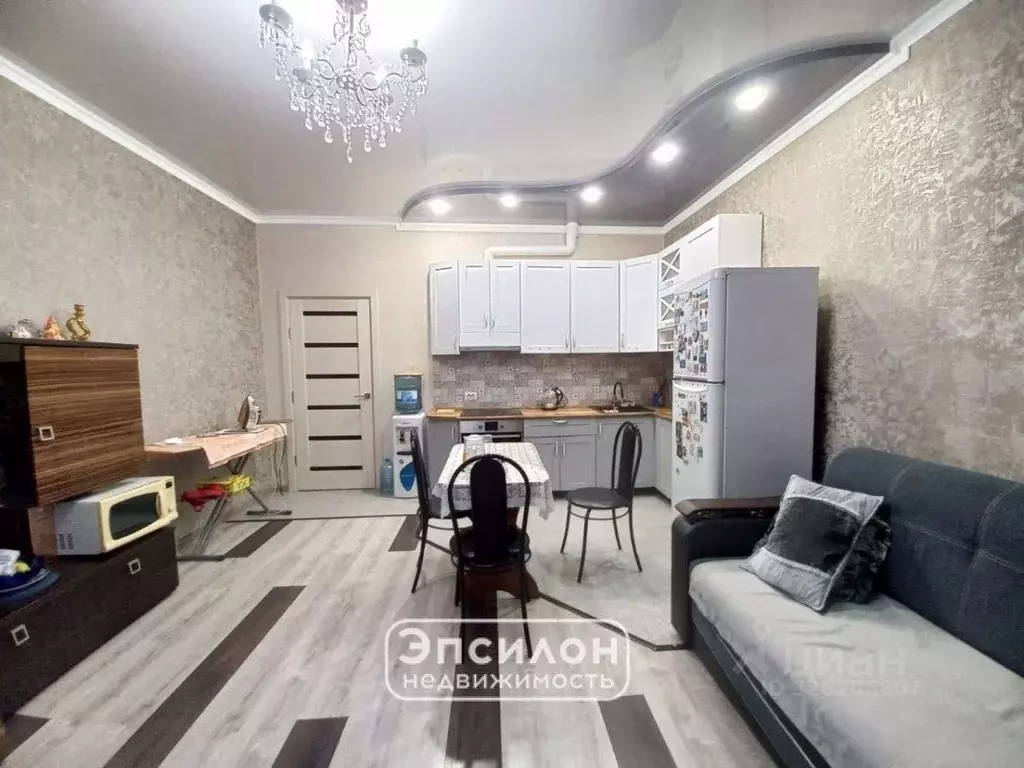 1-к кв. Курская область, Курск просп. Вячеслава Клыкова, 16 (45.6 м) - Фото 2