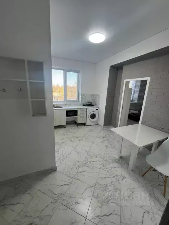 1-к кв. Крым, Симферопольский район, Чистенское с/пос, с. Фонтаны ул. ... - Фото 1