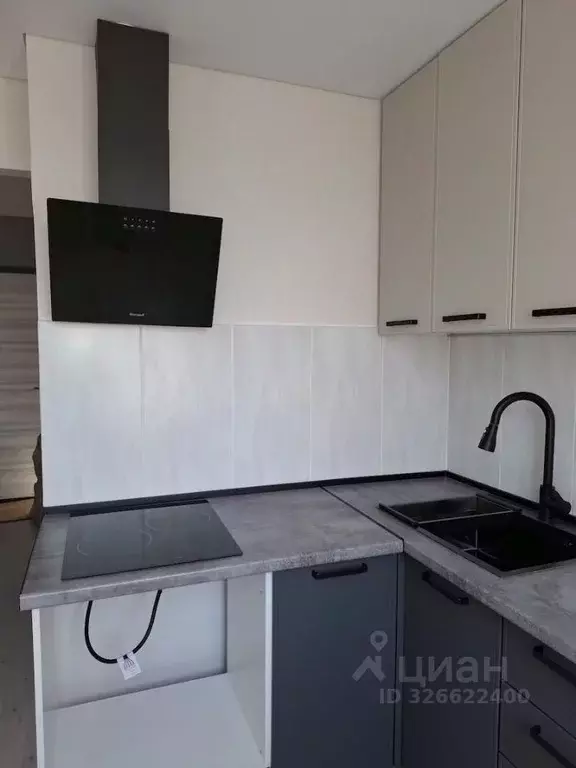 2-к кв. Челябинская область, Челябинск Солнечная ул., 24 (50.0 м) - Фото 1