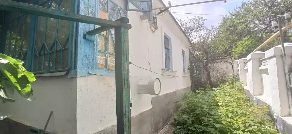 Дом в Крым, Феодосия ул. Панова (50 м) - Фото 0