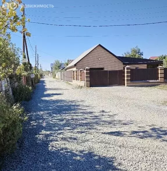 Дом в Весенний сельсовет, СНТ Карачи, Центральная линия (100 м) - Фото 0