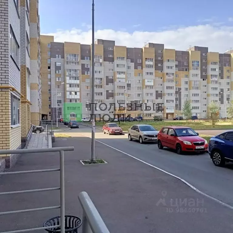 1-к кв. Татарстан, Зеленодольск ул. Сайдашева, 15А (38.1 м) - Фото 0