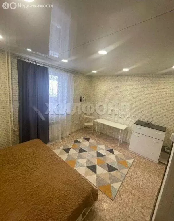 1к в -комнатной квартире ( м) - Фото 1