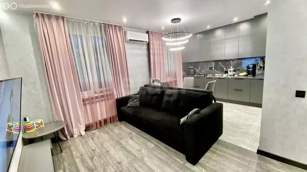 3-комнатная квартира: Большое Исаково, Уютная улица, 13 (74.4 м) - Фото 1