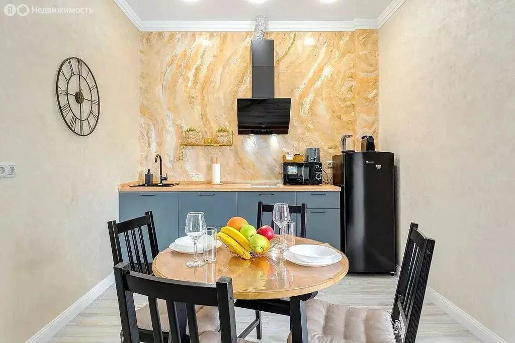 2-комнатная квартира: Геленджик, Просторная улица, 1А (42.7 м) - Фото 1