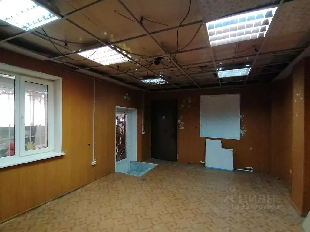 Помещение свободного назначения в Омская область, Омск Городок ... - Фото 1