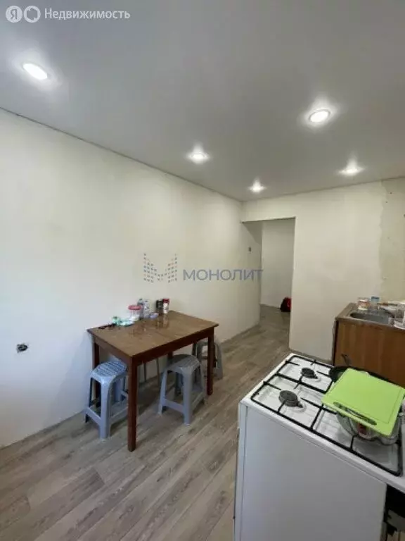3-комнатная квартира: Нижний Новгород, улица Мечникова, 73 (60 м) - Фото 1