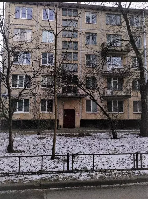 2-к кв. Санкт-Петербург Краснопутиловская ул, 94 (44.9 м) - Фото 0