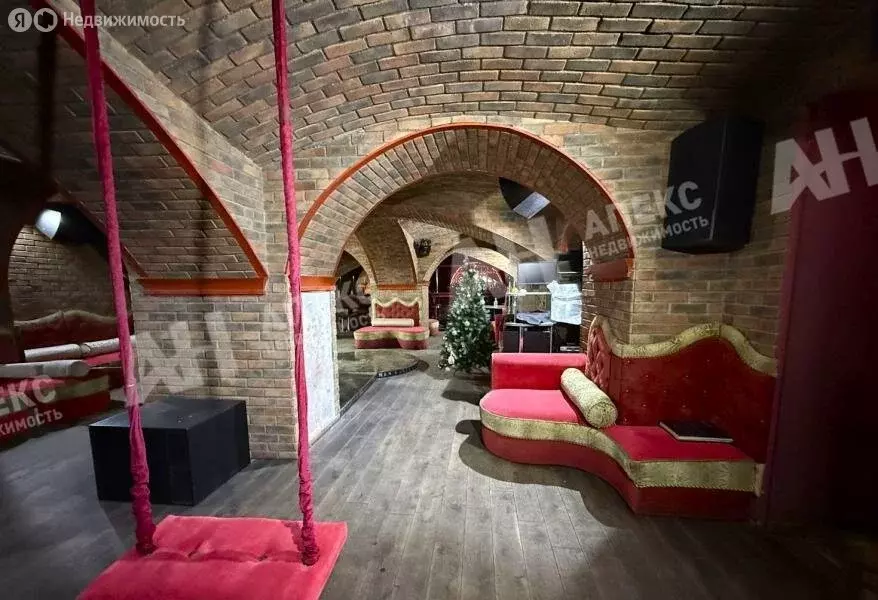 Помещение свободного назначения (442 м) - Фото 1