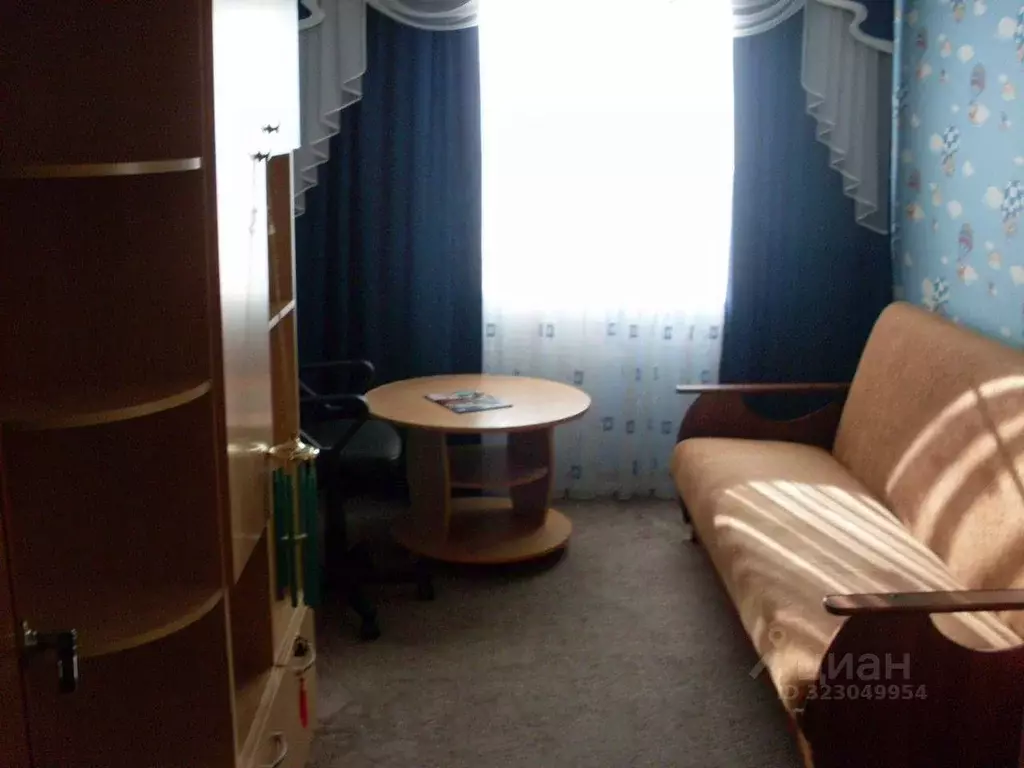 3-к кв. Челябинская область, Златоуст 3-й микрорайон проспекта имени ... - Фото 2