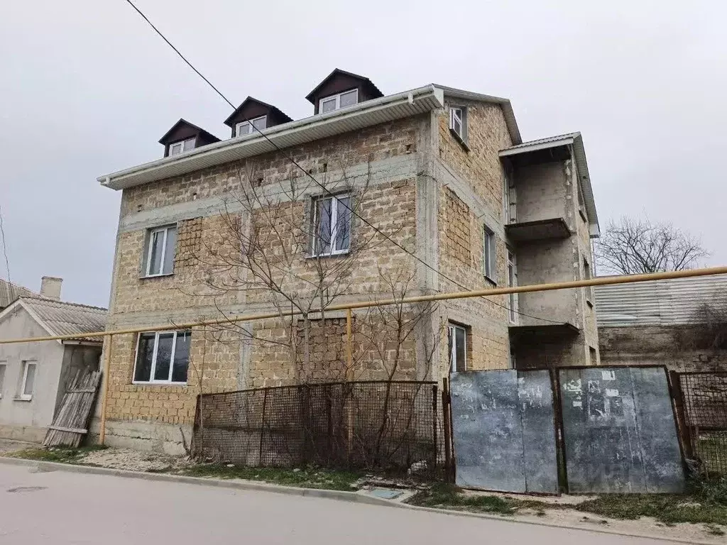 Дом в Крым, Феодосия ул. Башенная (346 м) - Фото 1