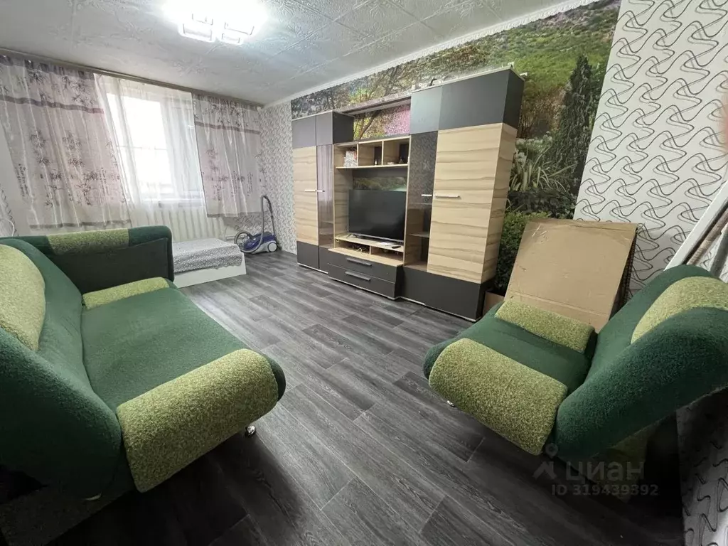 2-к кв. Саха (Якутия), Удачный Мирнинский район, Новый Город мкр, 12 ... - Фото 0
