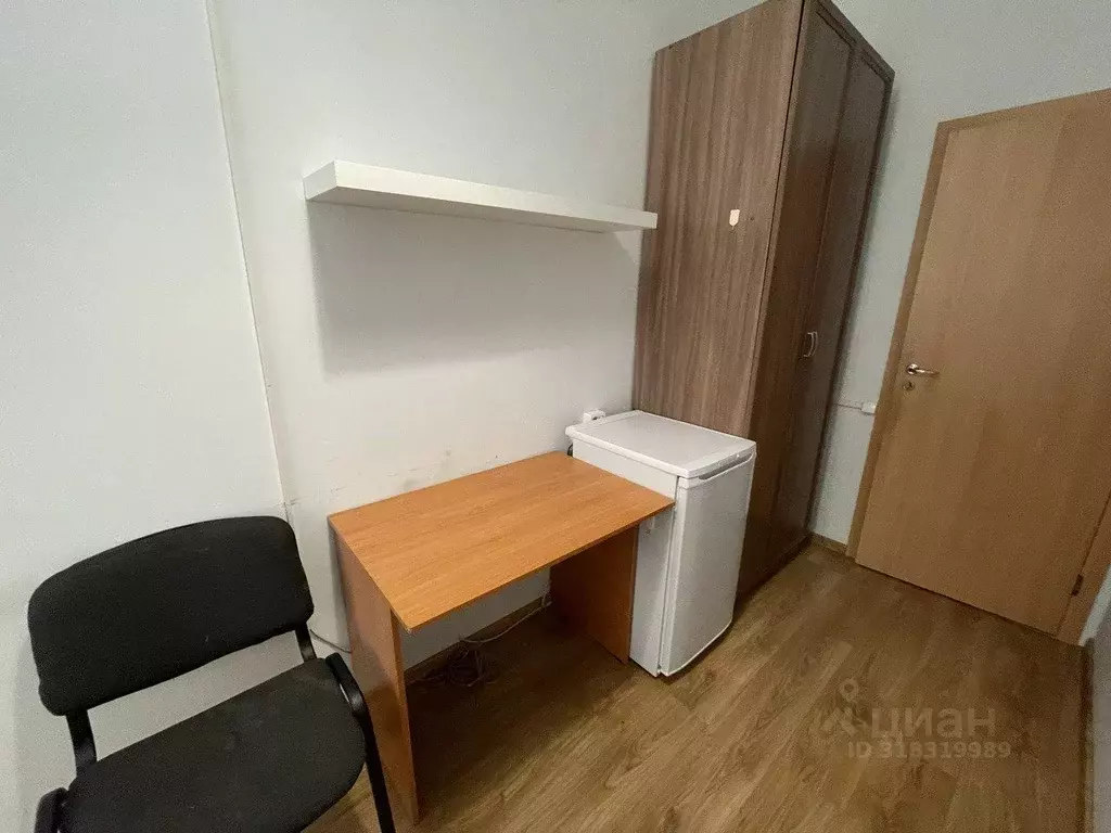Комната Санкт-Петербург Гатчинская ул., 22 (14.0 м) - Фото 1