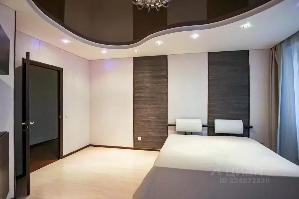 3-к кв. Свердловская область, Екатеринбург ул. Московская, 66 (101.3 ... - Фото 1