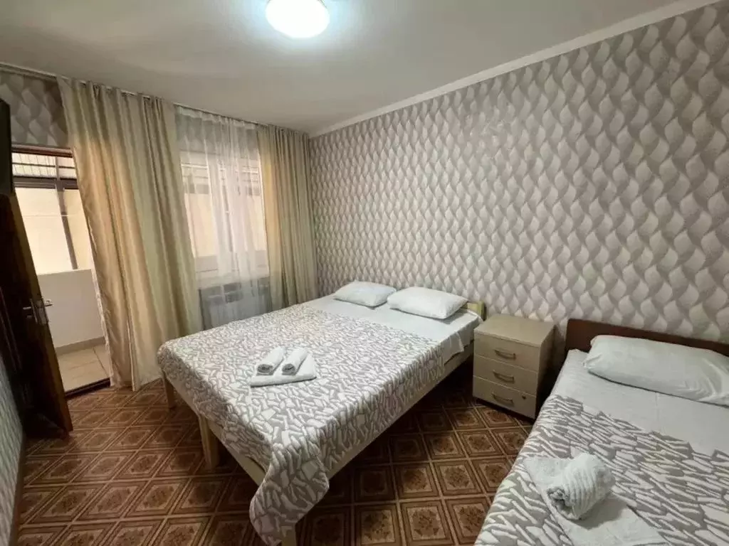 Комната Краснодарский край, Сочи ул. Ленина, 116 - Фото 2