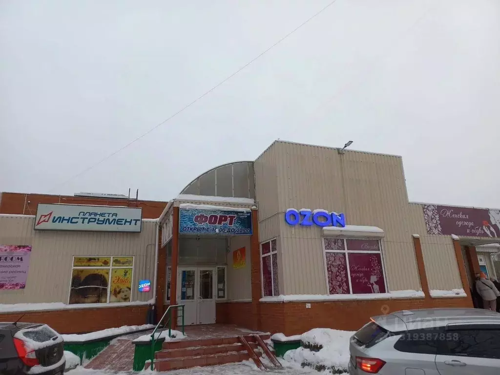 Торговая площадь в Ленинградская область, Сосновый Бор ул. Красных ... - Фото 1