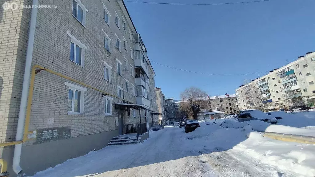 2-комнатная квартира: Курган, Тобольная улица, 56 (41.4 м) - Фото 1