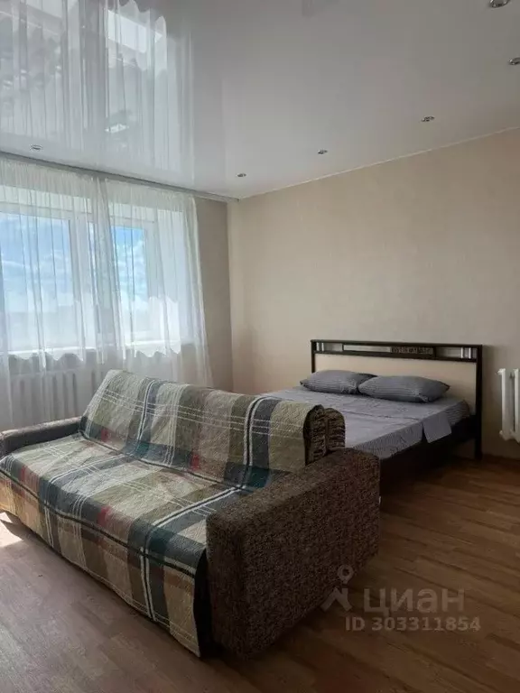 1-к кв. Тюменская область, Тюмень ул. Мельникайте, 55 (58.0 м) - Фото 0
