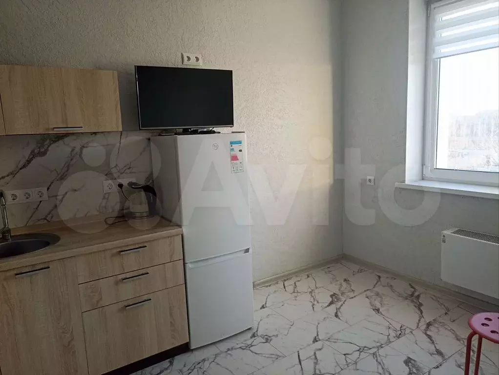 1-к. квартира, 41 м, 4/5 эт. - Фото 1