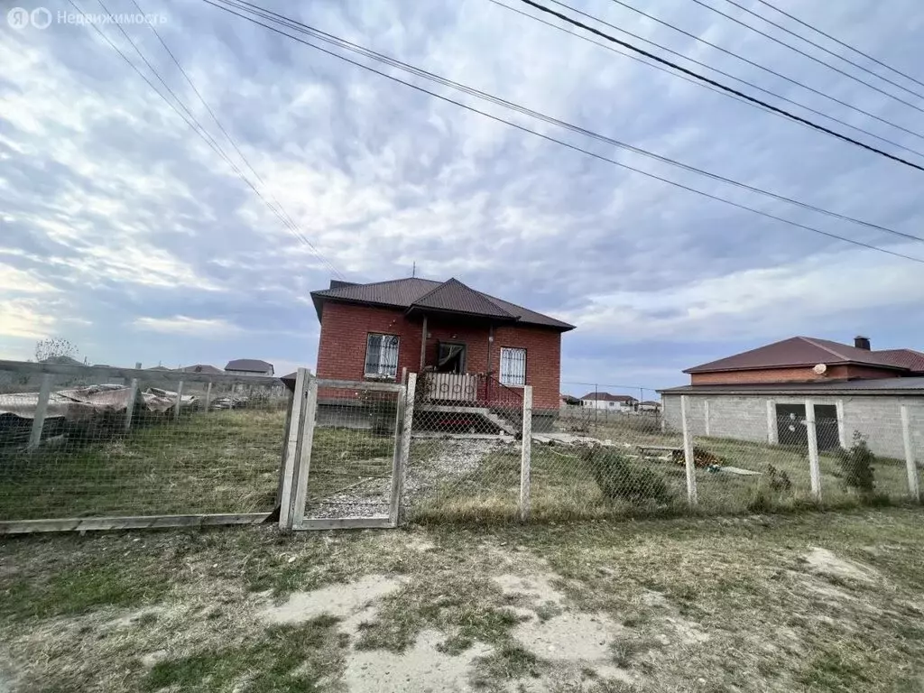 Дом в Республика Дагестан, сельское поселение Новолакское, село ... - Фото 1