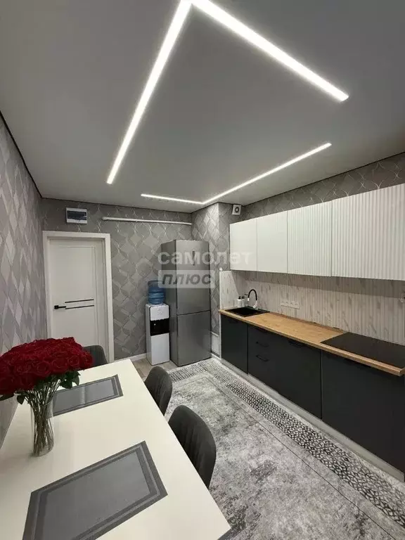 3-к кв. Алтайский край, Бийск ул. Владимира Ленина, 266 (64.2 м) - Фото 1