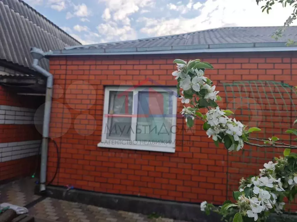 Дом 100 м на участке 6 сот. - Фото 0