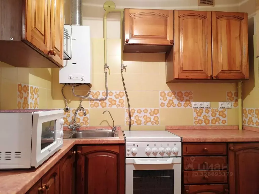 1-к кв. Москва ул. Адмирала Макарова, 12 (32.0 м) - Фото 1