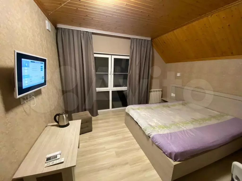 Комната 20 м в 1-к., 2/2 эт. - Фото 0