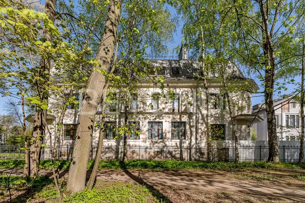 Дом в Санкт-Петербург наб. Реки Малой Невки, 37 (1117 м) - Фото 1