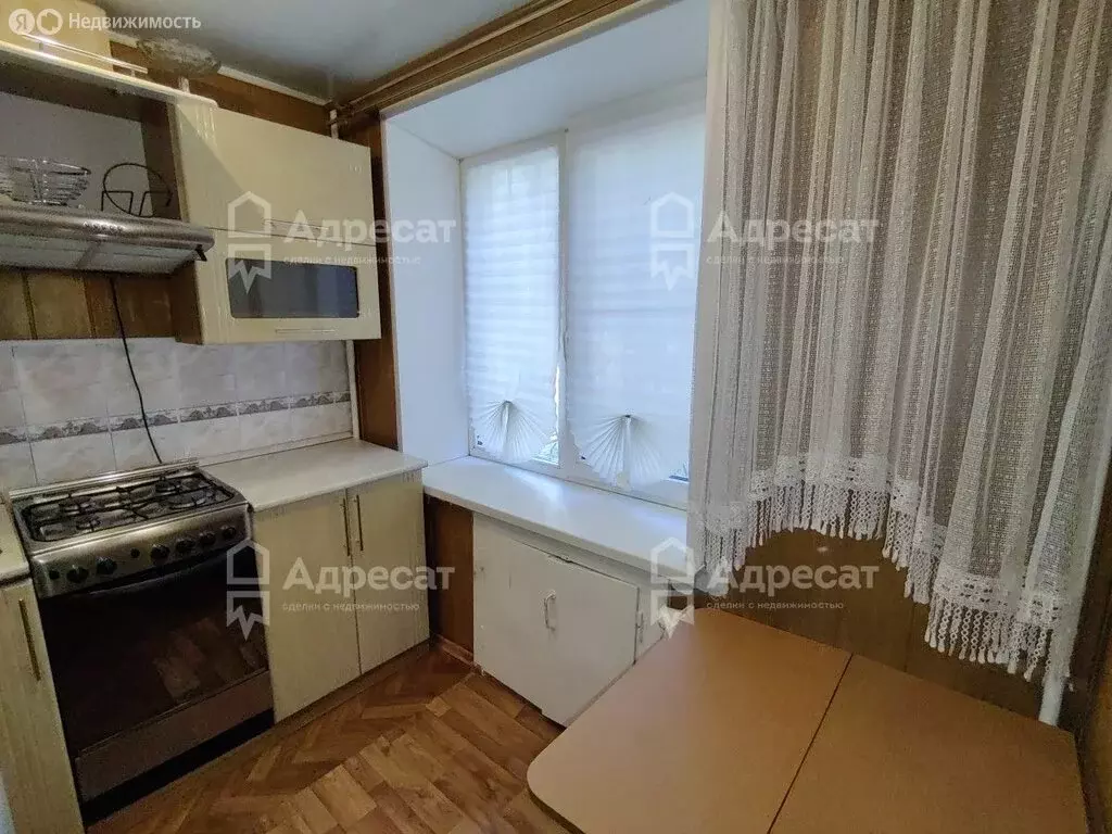 3-комнатная квартира: Волгоград, Люблинская улица, 4 (57.8 м) - Фото 1