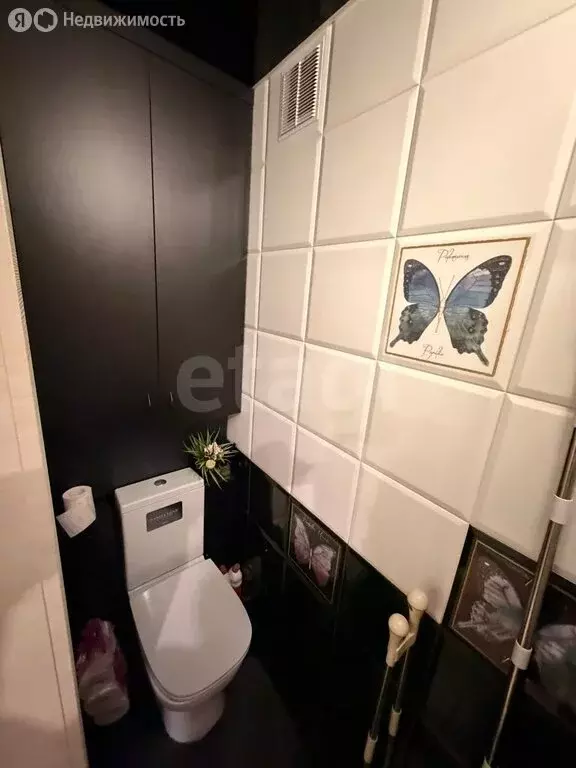 3-комнатная квартира: Севастополь, улица Генерала Лебедя, 2 (65.8 м) - Фото 2