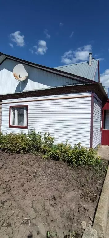 Таунхаус в Башкортостан, Чишмы рп ул. Ленина, 21 (71 м) - Фото 1