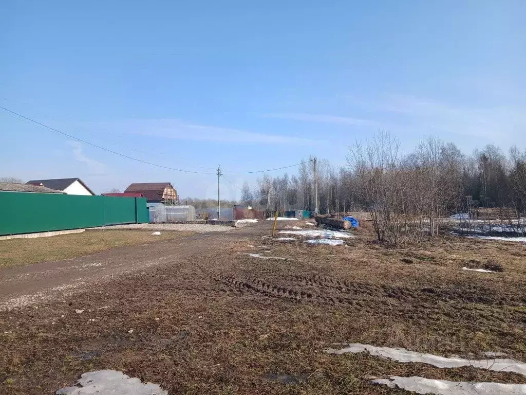 Участок в Ленинградская область, Волховский район, Бережковское с/пос, ... - Фото 1