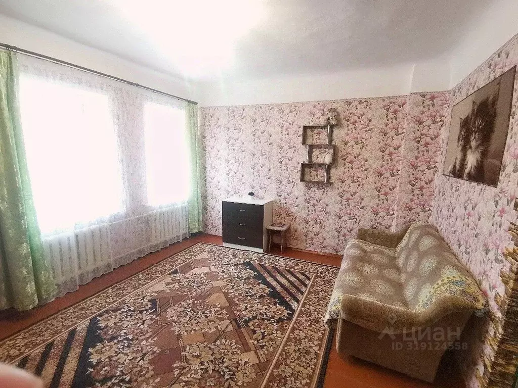 3-к кв. Алтайский край, Бийск ул. Петра Мерлина, 58Б (62.4 м) - Фото 0